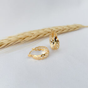 Argola Trabalhada Vazadinha-1,5cm