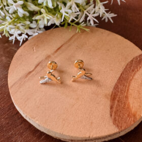 Brinco Beija Flor Flor-1cm