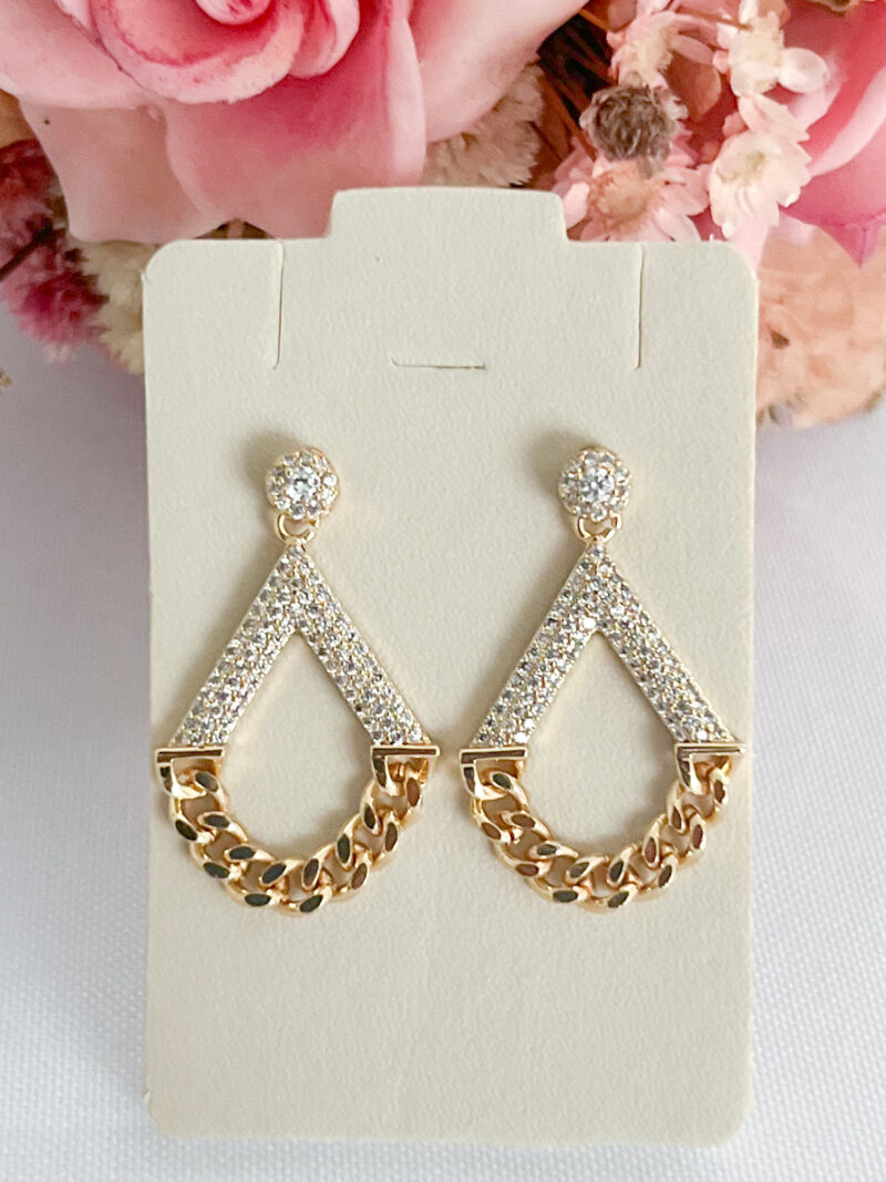 Brinco Cravejado com detalhe em Corrente-3cm - Imagem 2