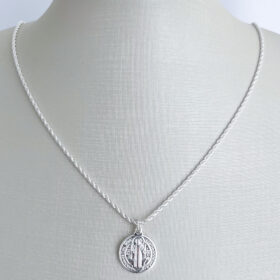 Colar Baiano Pingente São Bento 15x15mm-45cm